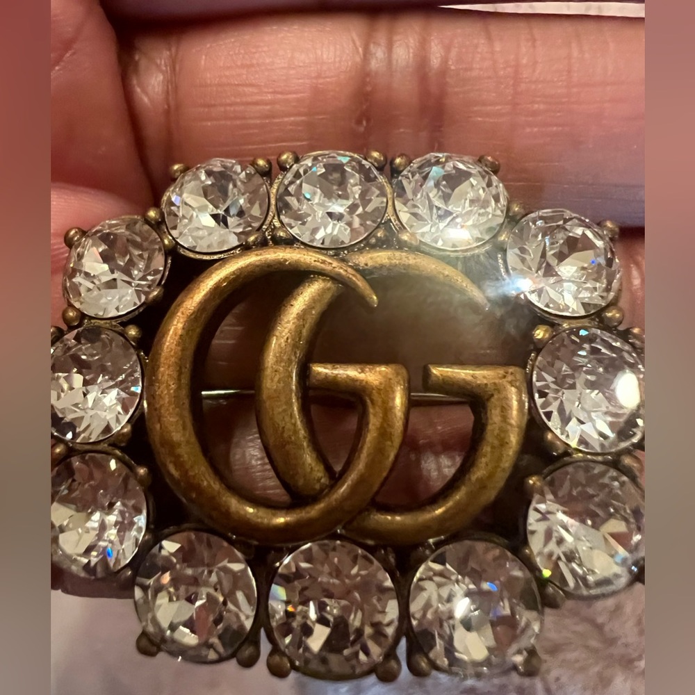 Authentic Gucci Brooch - Picture 2 of 4